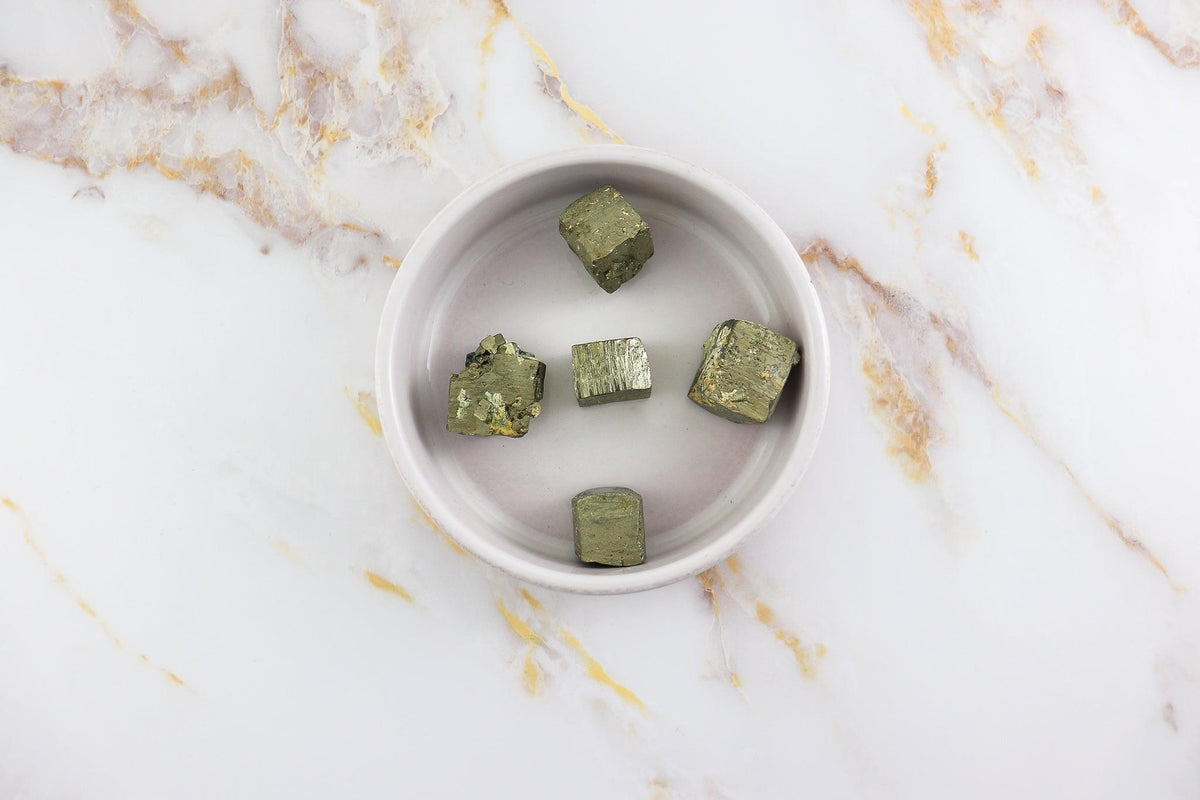 Pierre brute en Pyrite cubique